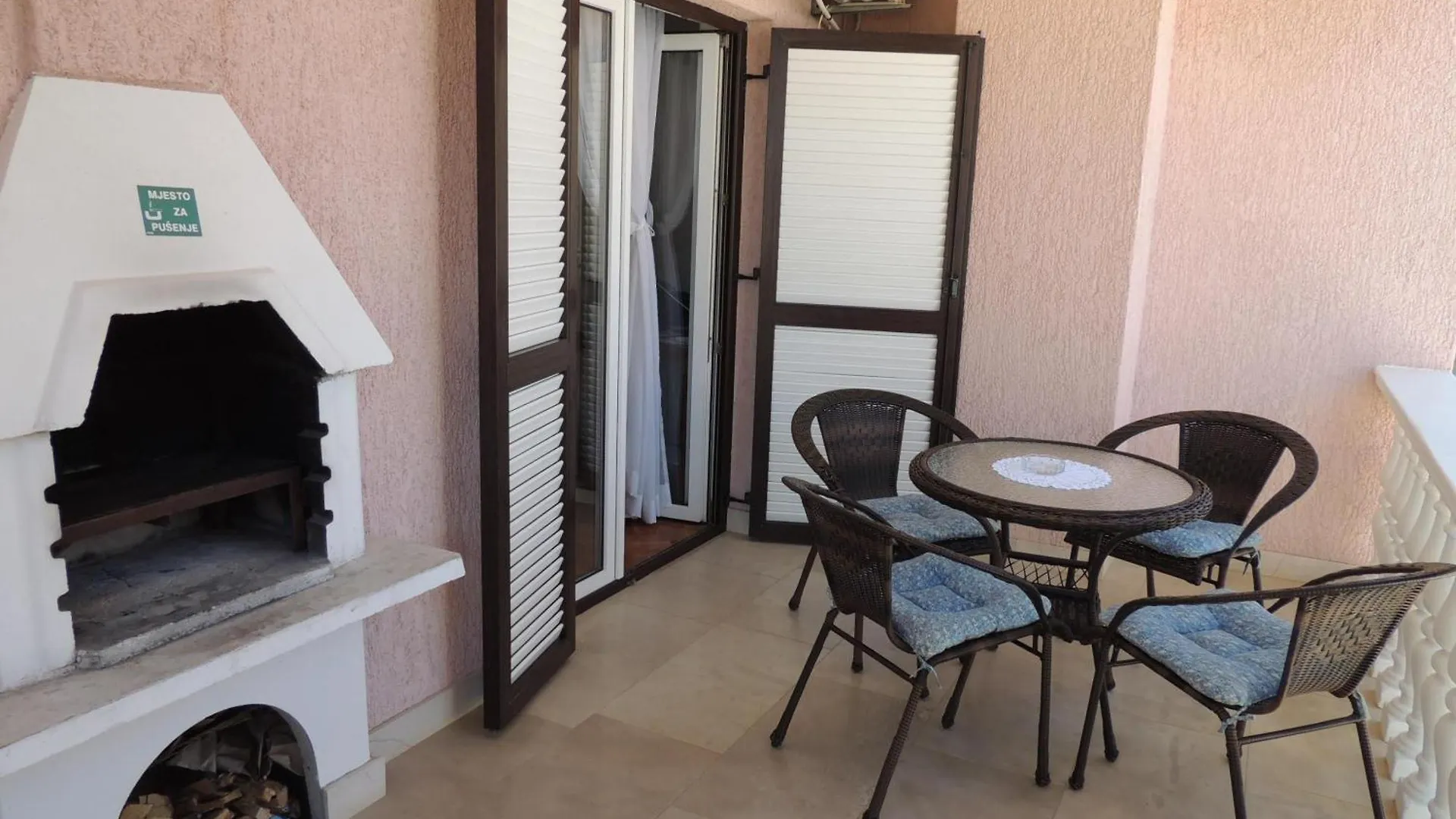 Apartment Appartement Mit Terrasse Malinska Croatia